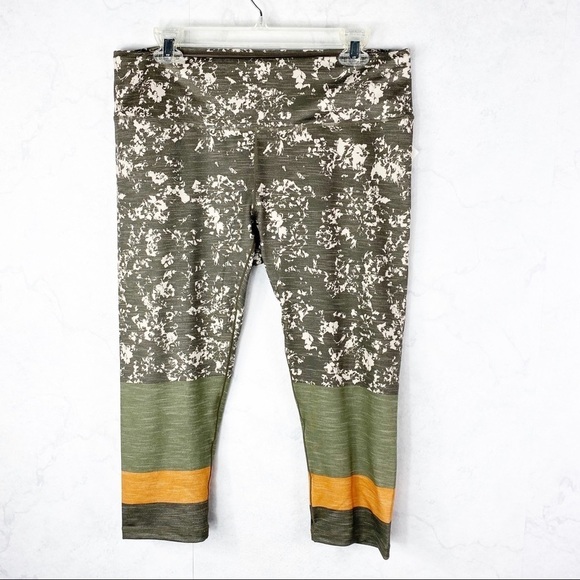 [Prana] Olive Green Printed Leggings - Picture 6 of 6